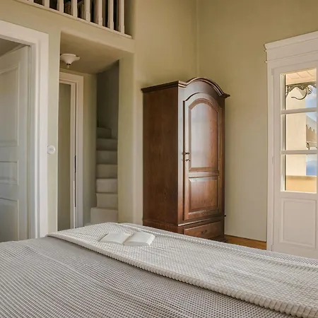 Delightful Kefalonia 5 Bedrooms Panoramic Sea & Mountain Views Villa Atsoupades